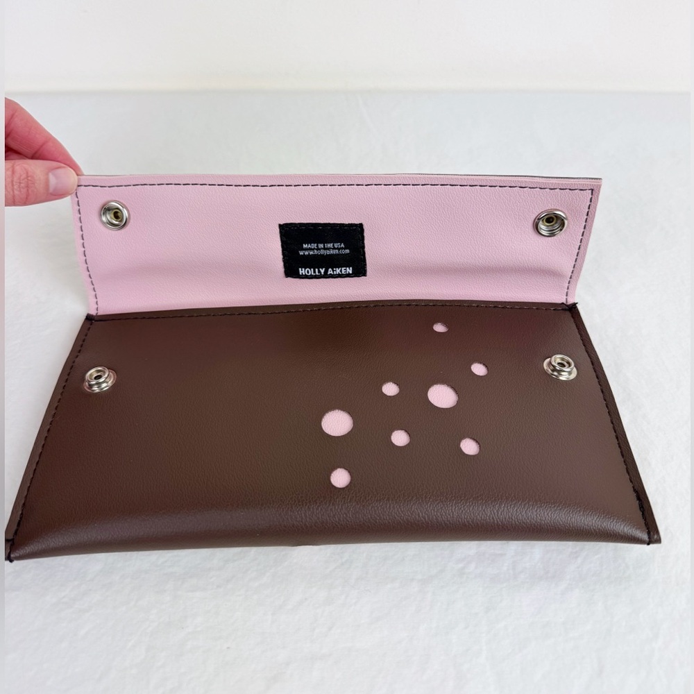 Holly Aiken Blast (Dots) Brown & Pink Clutch - Picture 3 of 11
